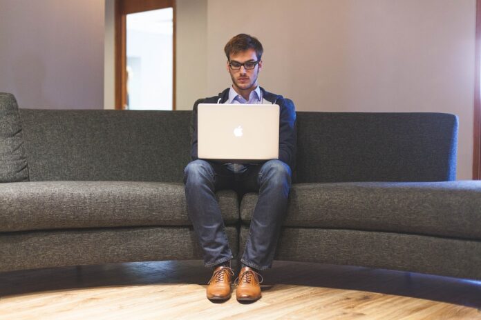 Unconventional Wisdom: Game-Changing Advice for Aspiring Entrepreneurs