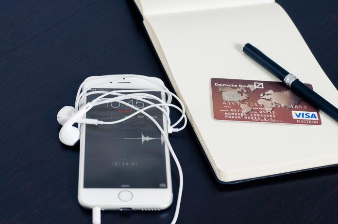 iphone-624709_960_720.jpg Online Business