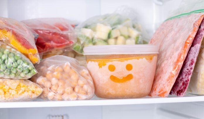 Refrigerator-Mistake-when-freezing-soup-destroys-all-nutrients.jpg