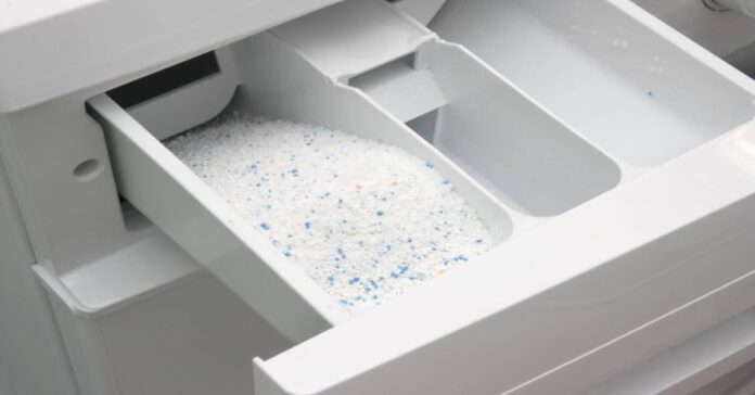 Washing-This-is-what-happens-if-you-put-the-detergent.jpg